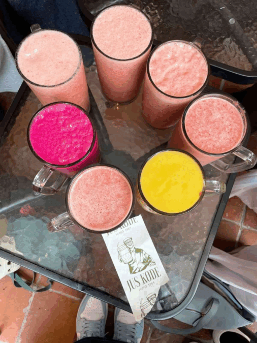 Beragam Menu Franchise Jus Kode