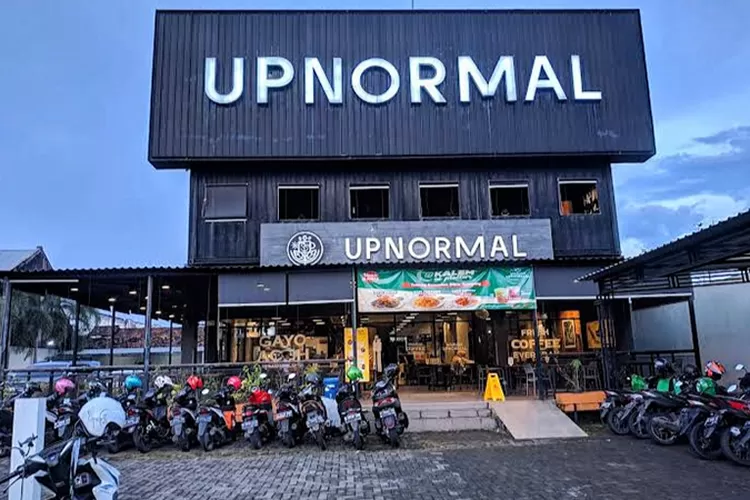 Outlet Mitra Franchise Warunk Upnormal