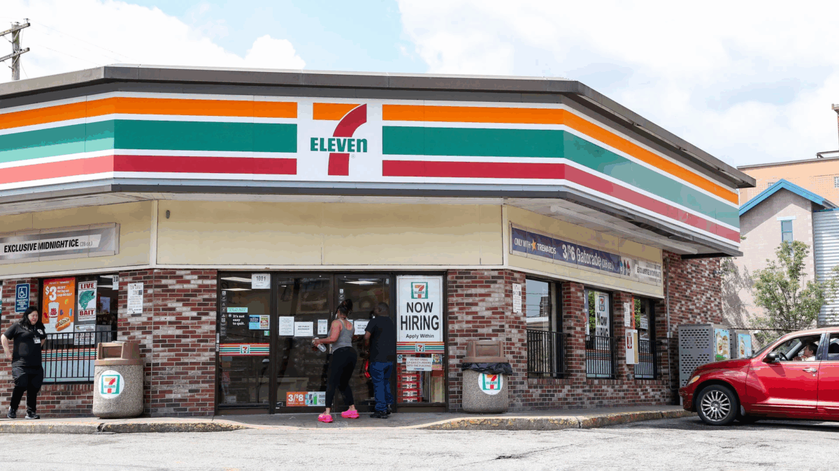 Outlet Mitra Franchise 7 Eleven