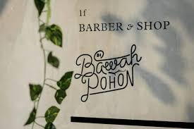 Franchise Di Bawah Pohon Barbershop