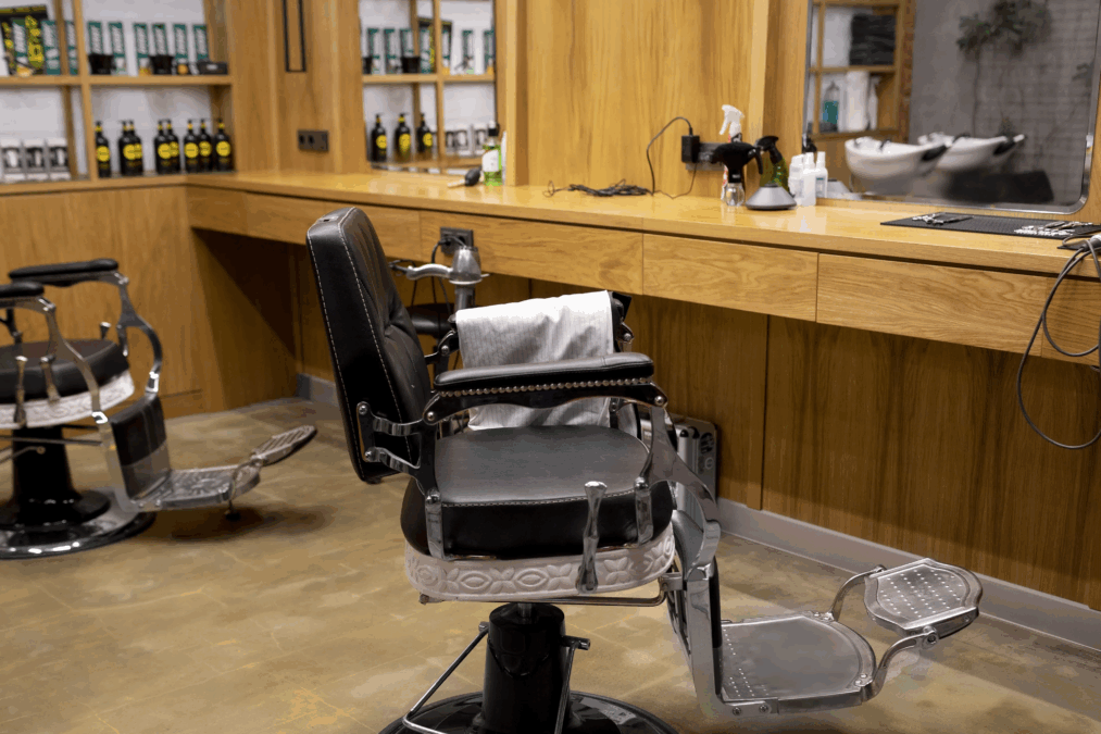 Fasilitas Franchise Dmens Barbershop
