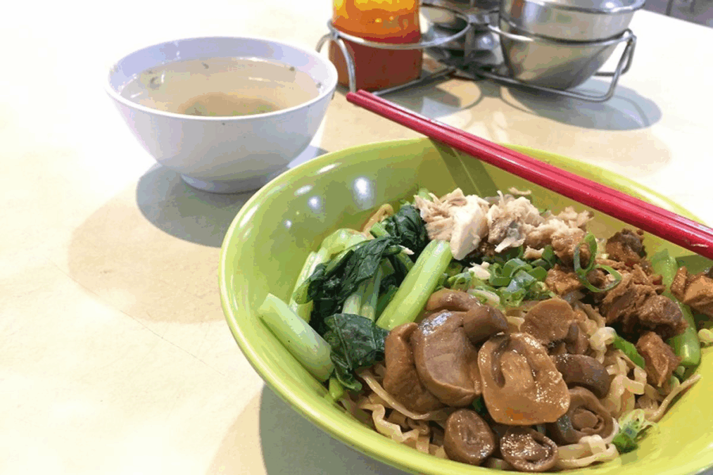 Menu Andalan Franchise Bakmi Gang Kelinci